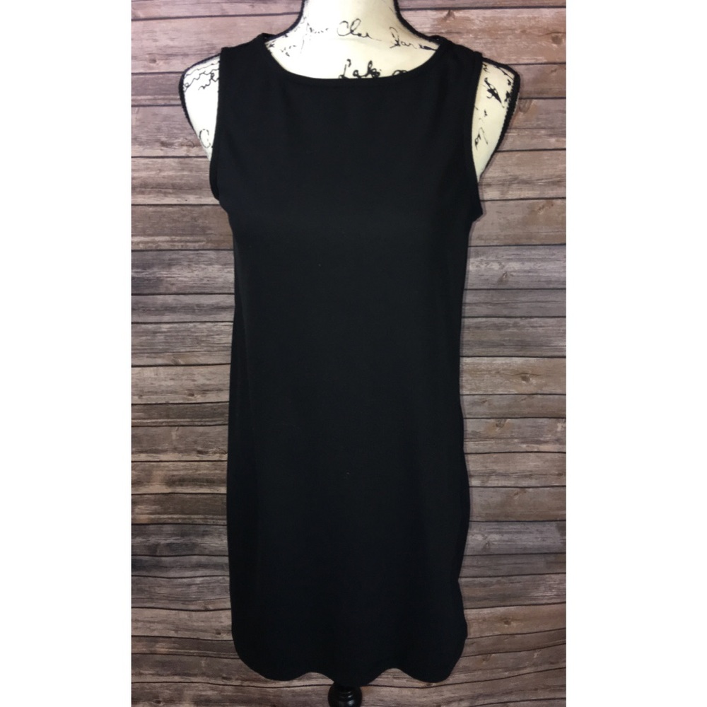 🏊🏻‍♀️Little black speedo swim dress cover up